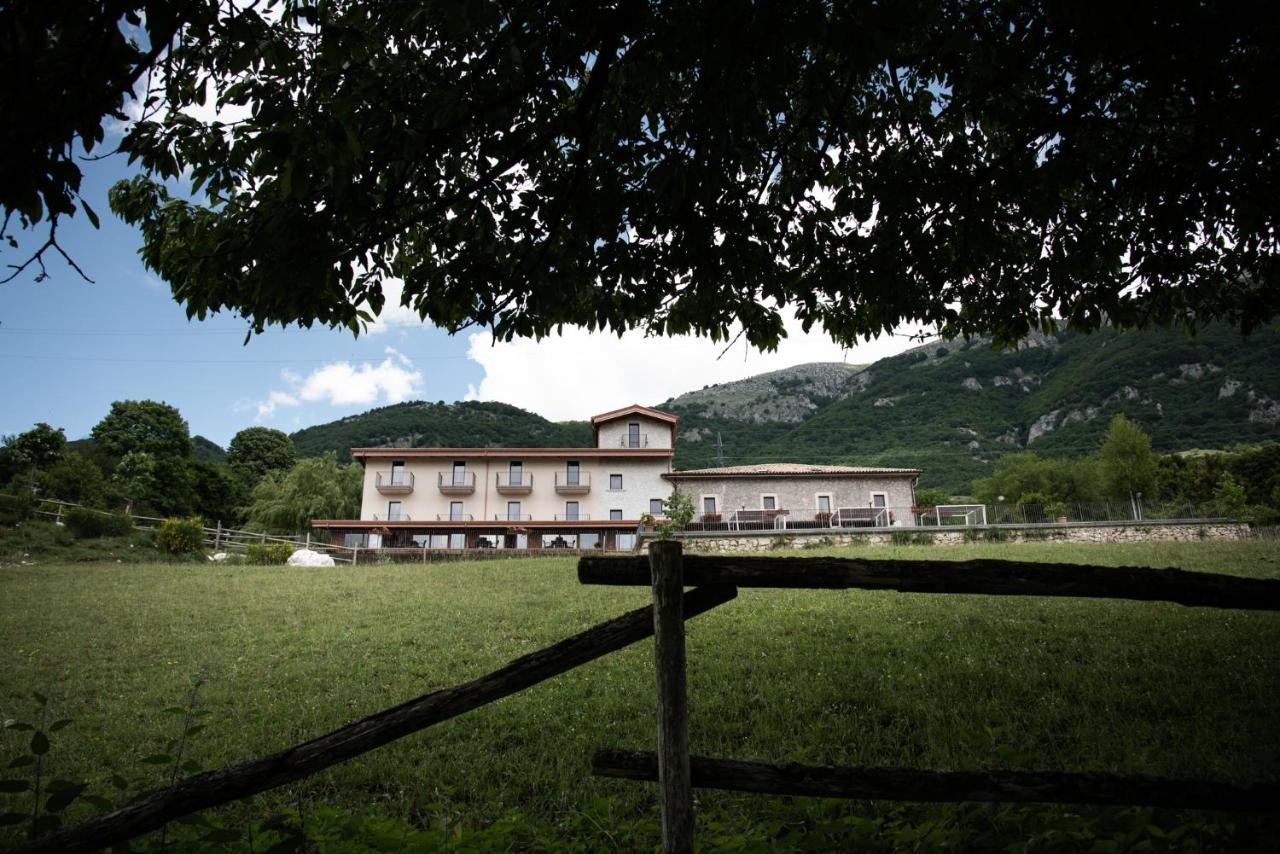 Hotel La Poiana Barrea Exteriér fotografie